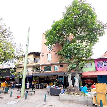 Ayenda Florida Nueva Medellín Exterior foto